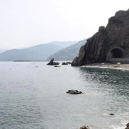 Casa Rosa Sul Mare Apartment
